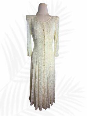 Vintage All That Jazz Cream Long-Sleeve Button-Front Lace Maxi Dress size 7/8